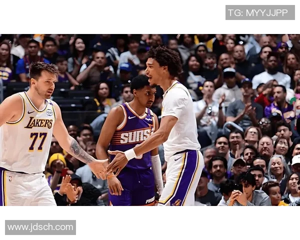 2012年湖人与国王的经典对决回顾与精彩瞬间分析